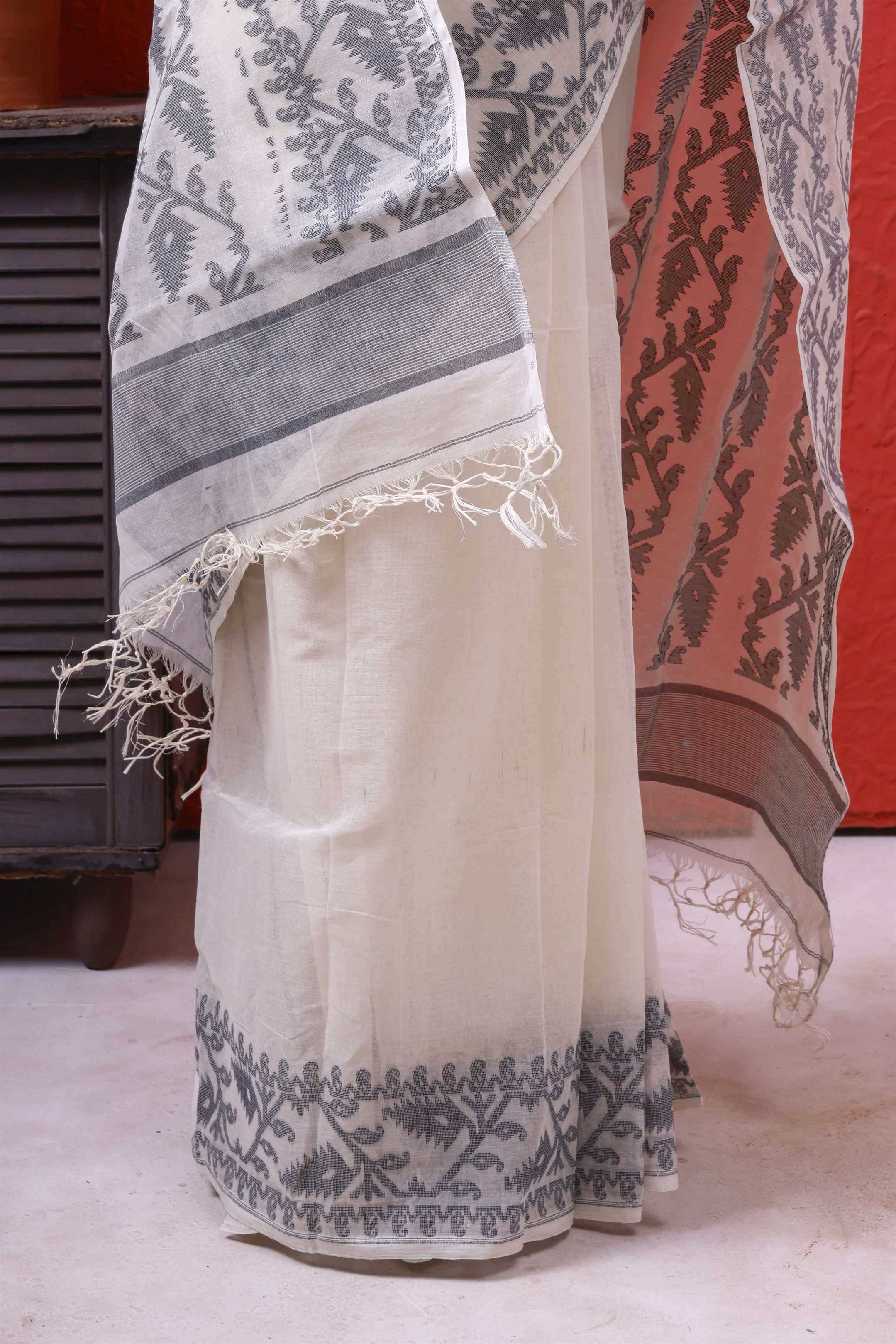 Traditional Body Plan Cotton Jamdani