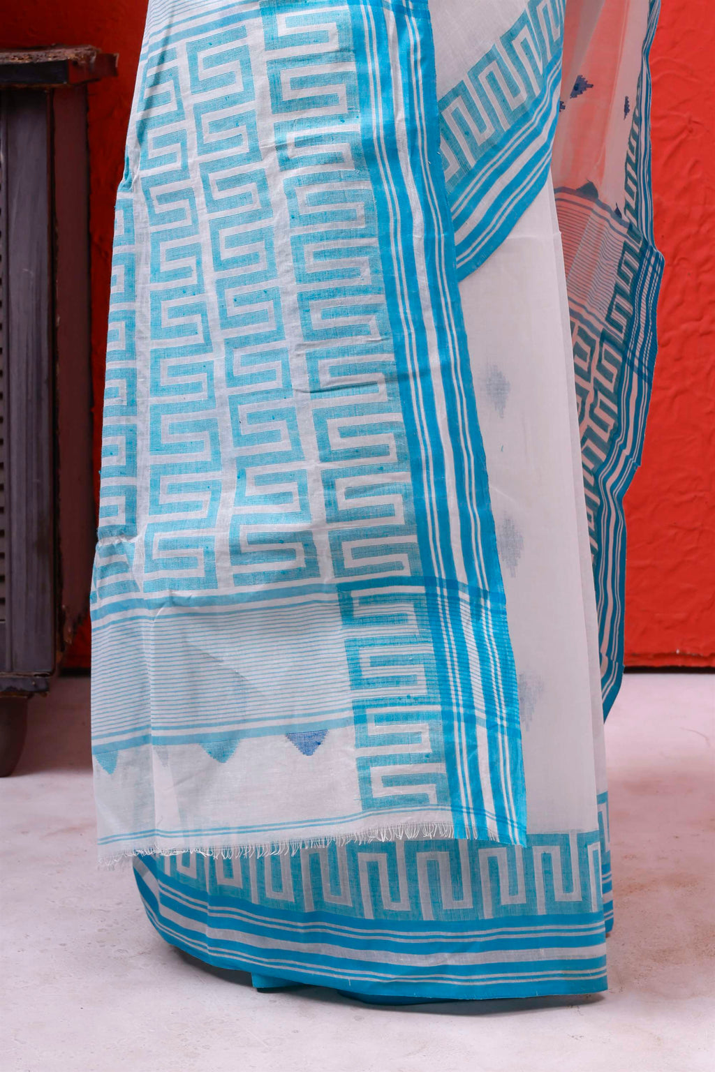 Exclusive Hand-Weaving Cotton Jamdani