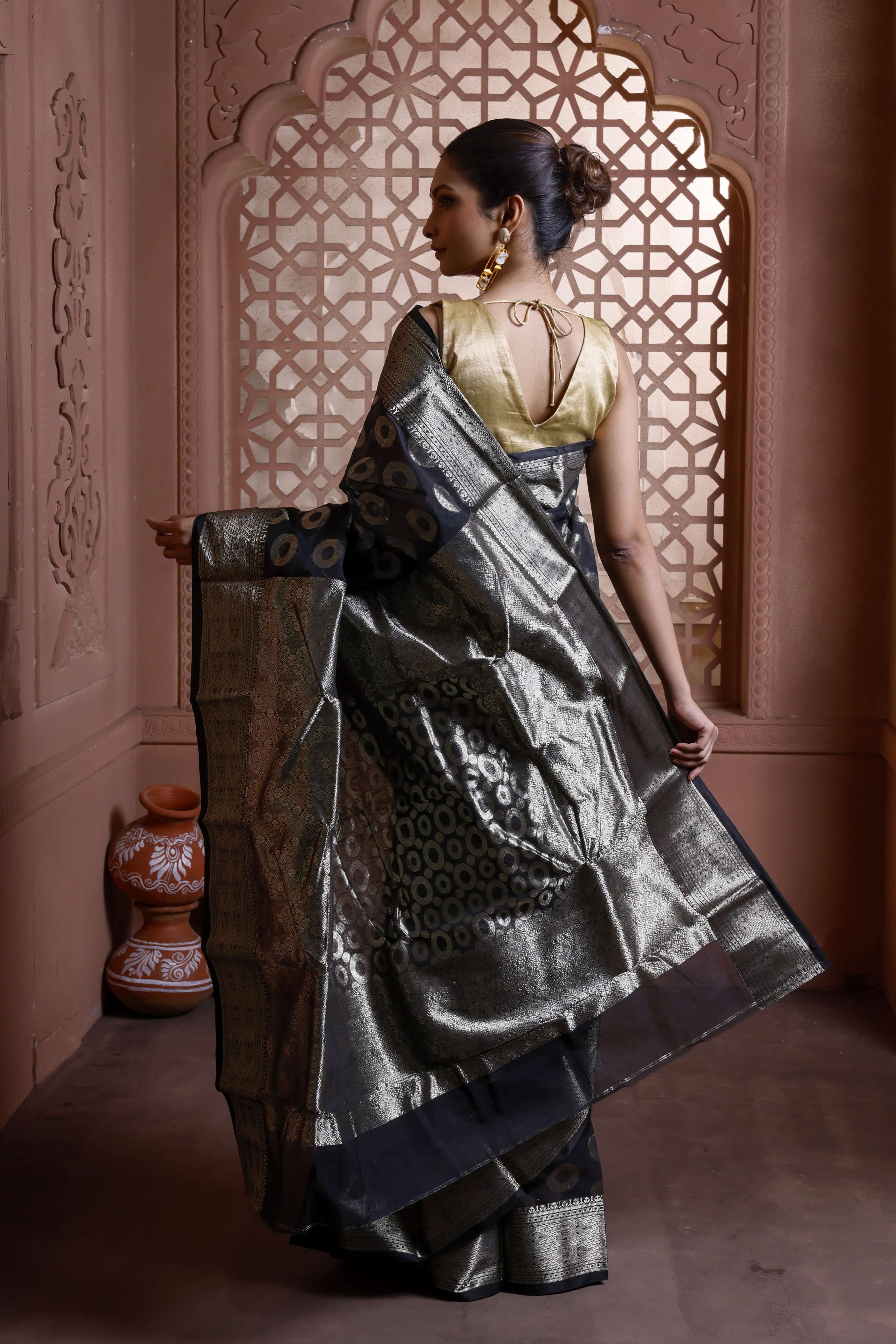 Designer All Over Cotton Tant Banarasi