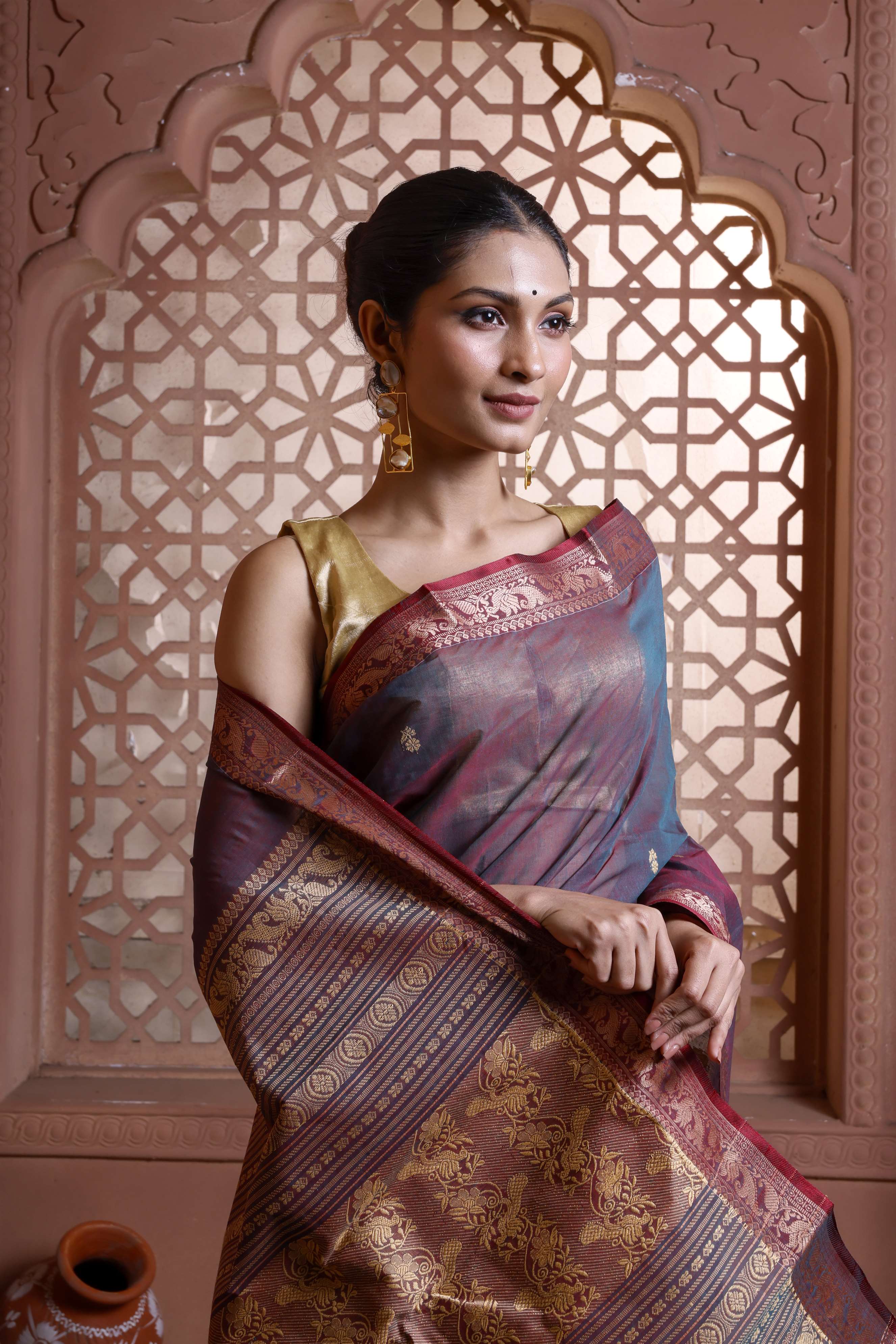 Designer Tant With Small Border