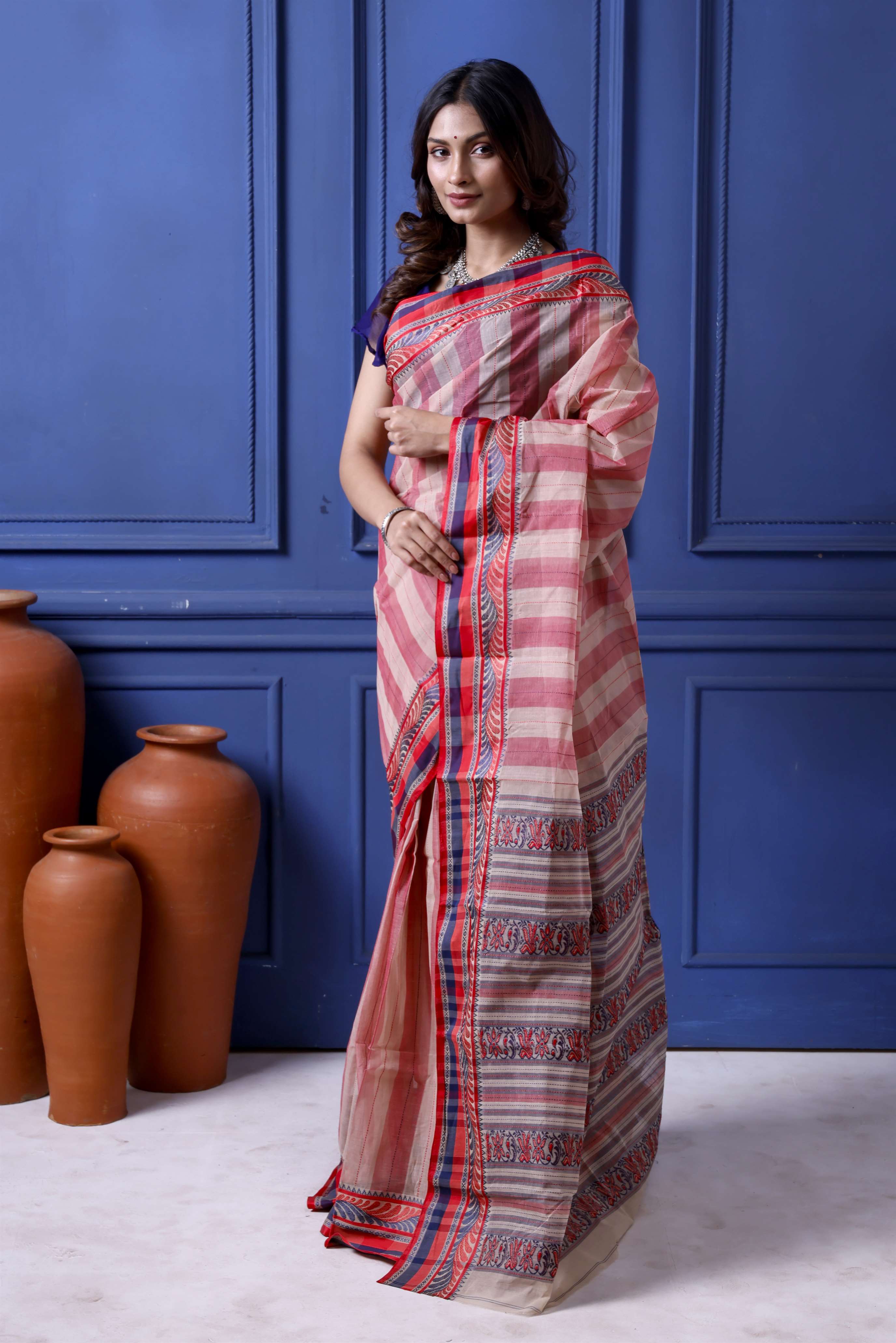 Traditional Cotton Tant Secondary image