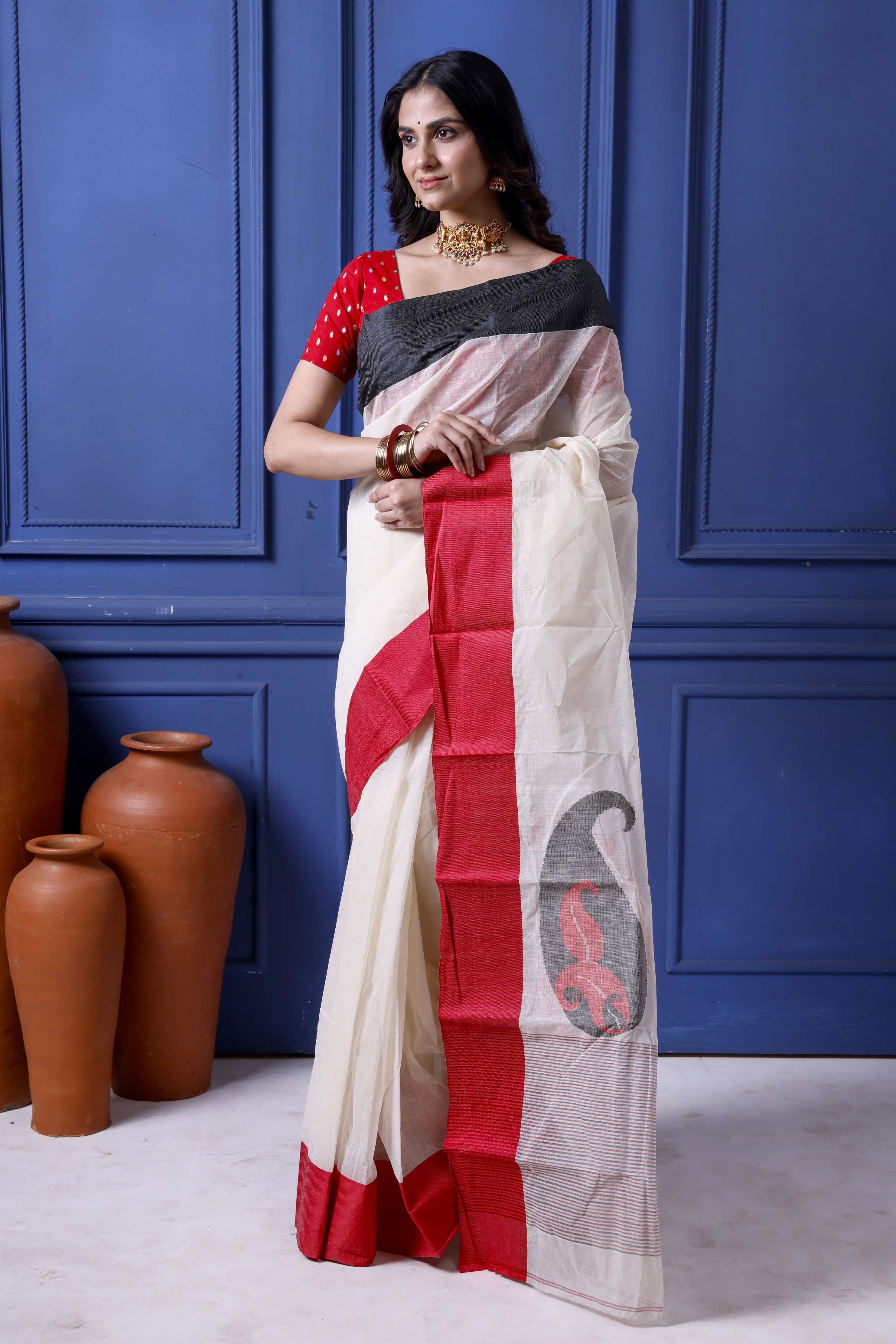 Exclusive Stylish Cotton Ganga Jamuna Border Secondary image